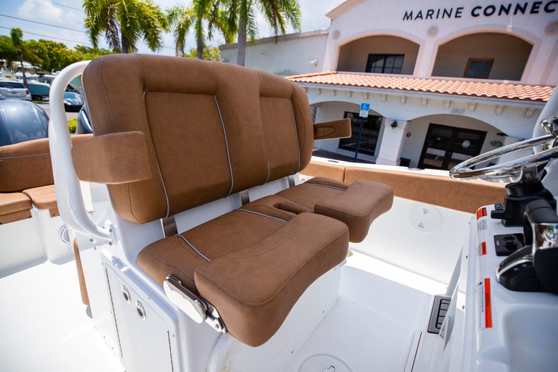 Thumbnail 29 for New 2023 Sea Hunt Ultra 275 SE boat for sale in West Palm Beach, FL
