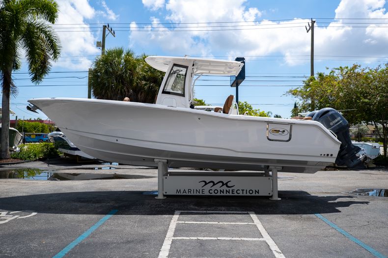 Thumbnail 4 for New 2023 Sea Hunt Ultra 275 SE boat for sale in West Palm Beach, FL