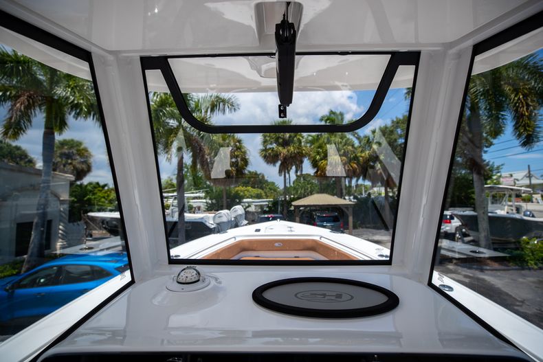 Thumbnail 25 for New 2023 Sea Hunt Ultra 275 SE boat for sale in West Palm Beach, FL