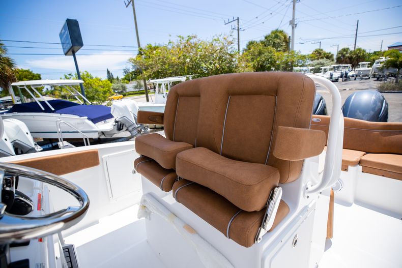 Thumbnail 32 for New 2023 Sea Hunt Ultra 275 SE boat for sale in West Palm Beach, FL