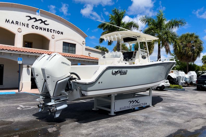 Thumbnail 9 for Used 2019 Mako 284 CC boat for sale in West Palm Beach, FL