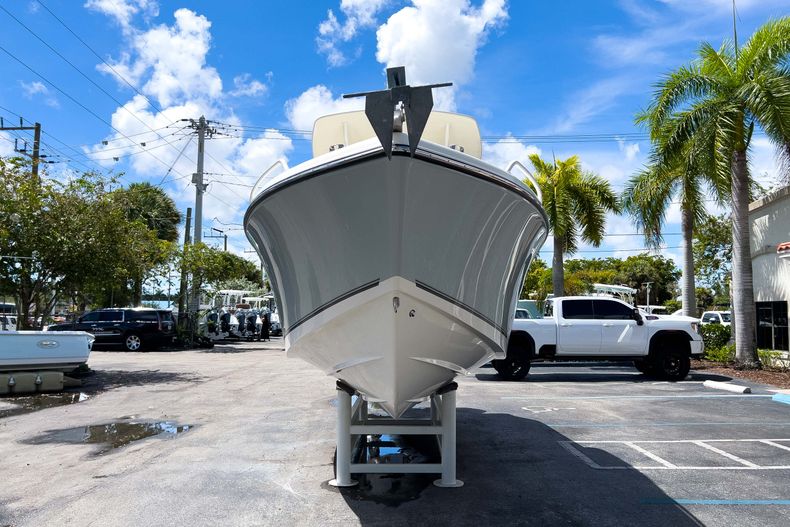 Thumbnail 2 for Used 2019 Mako 284 CC boat for sale in West Palm Beach, FL
