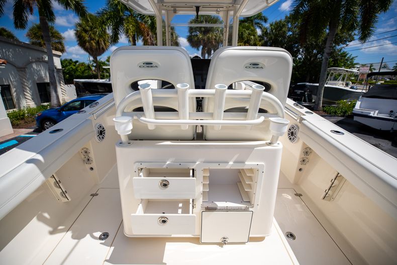 Thumbnail 22 for Used 2020 Cobia 280 CC boat for sale in West Palm Beach, FL