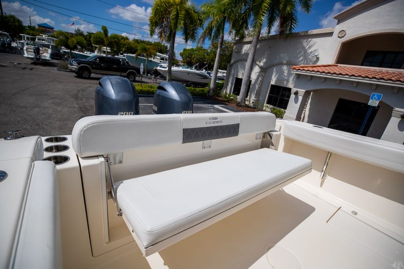 Thumbnail 15 for Used 2020 Cobia 280 CC boat for sale in West Palm Beach, FL