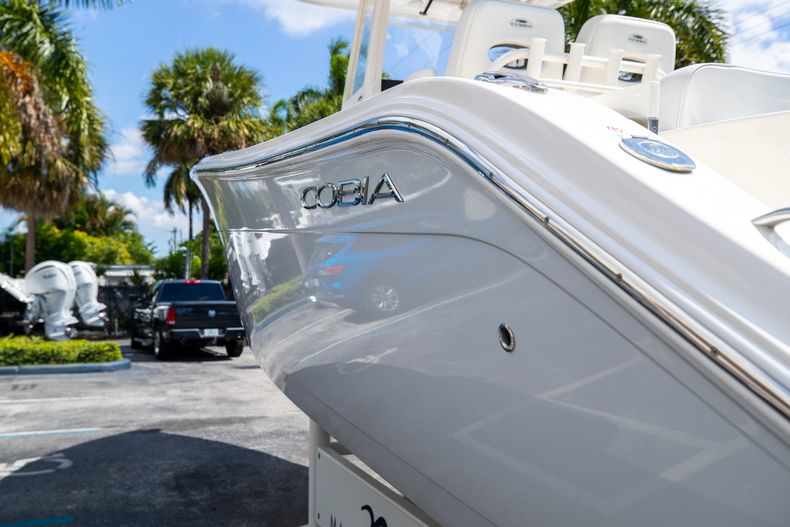 Thumbnail 8 for Used 2020 Cobia 280 CC boat for sale in West Palm Beach, FL
