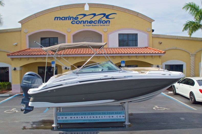 New 2016 Hurricane SunDeck SD 2200 OB boat for sale in West Palm Beach, FL