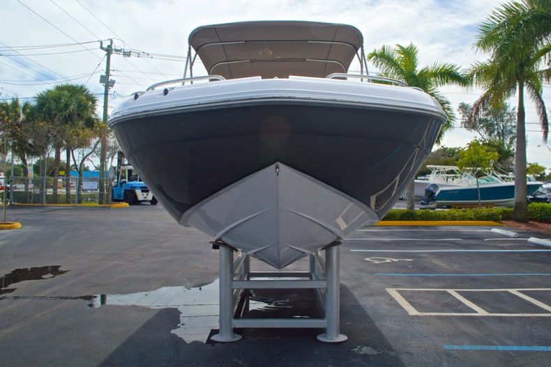 Thumbnail 2 for New 2016 Hurricane SunDeck SD 2200 OB boat for sale in West Palm Beach, FL
