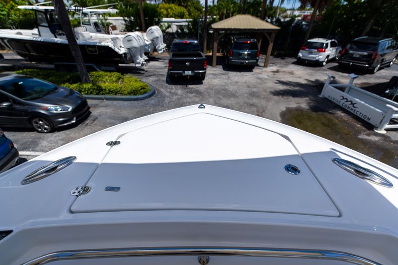 Thumbnail 63 for New 2023 Blackfin 332CC boat for sale in West Palm Beach, FL