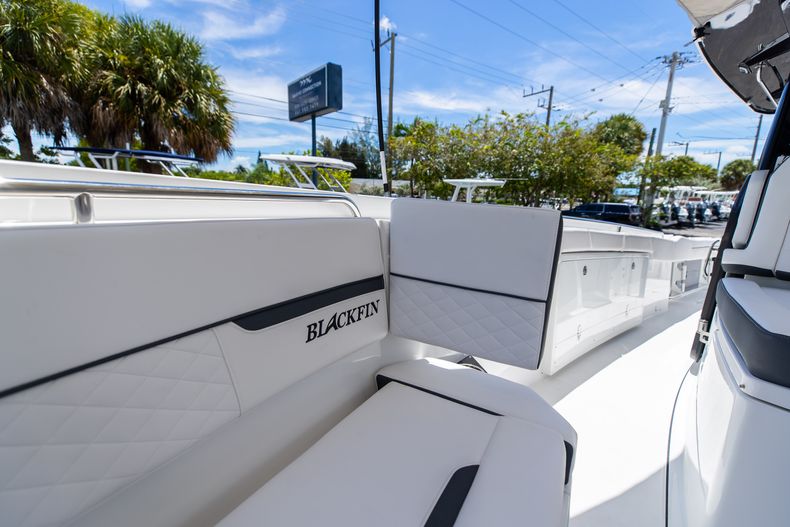 Thumbnail 69 for New 2023 Blackfin 332CC boat for sale in West Palm Beach, FL