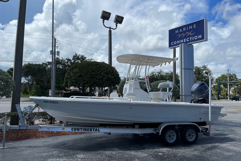 Used 2021 Pathfinder 2200 TRS boat for sale in Vero Beach, FL