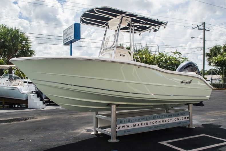 Thumbnail 3 for New 2016 Bulls Bay 200 CC Center Console boat for sale in Vero Beach, FL