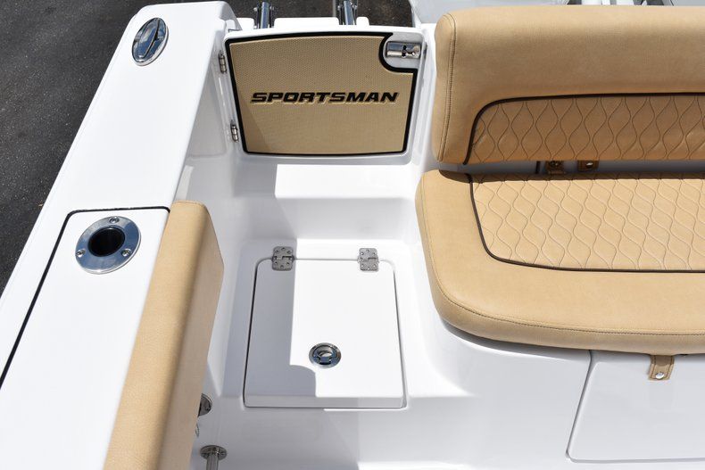 Thumbnail 12 for New 2019 Sportsman Heritage 251 Center Console boat for sale in West Palm Beach, FL