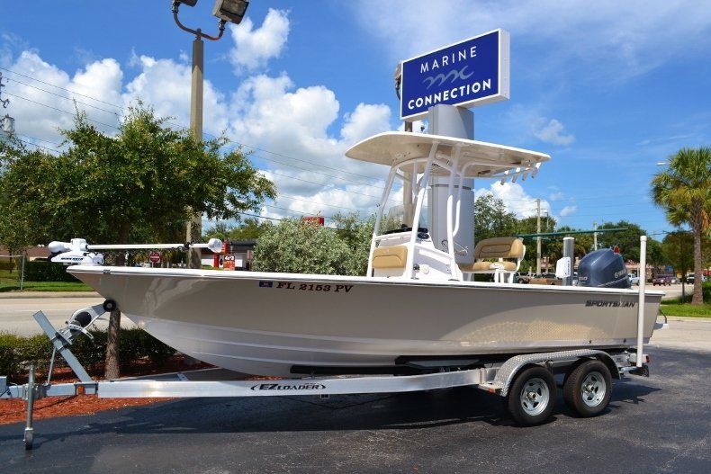 Used 2014 Sportsman Masters 227 Bay Boat boat for sale in Vero Beach, FL
