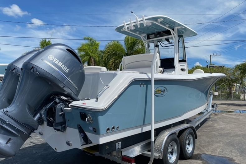 Thumbnail 2 for New 2023 Sea Hunt Ultra 275 SE boat for sale in West Palm Beach, FL