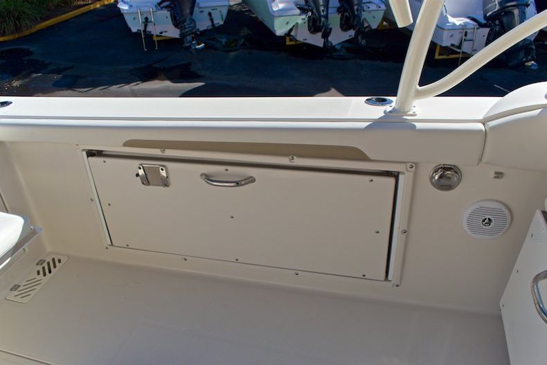 Thumbnail 42 for New 2016 Sailfish 325 Dual Console boat for sale in West Palm Beach, FL
