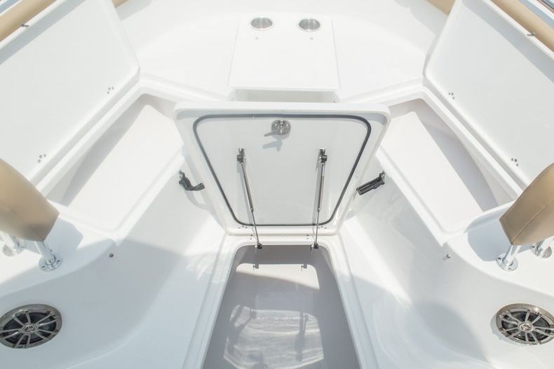 Thumbnail 65 for New 2015 Sportsman Open 252 Center Console boat for sale in Miami, FL