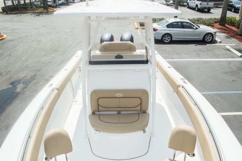 Thumbnail 76 for New 2015 Sportsman Open 252 Center Console boat for sale in Miami, FL