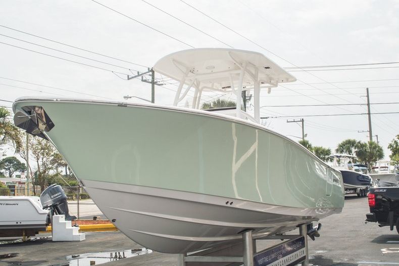 Thumbnail 7 for New 2015 Sportsman Open 252 Center Console boat for sale in Miami, FL