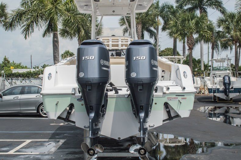 Thumbnail 12 for New 2015 Sportsman Open 252 Center Console boat for sale in Miami, FL