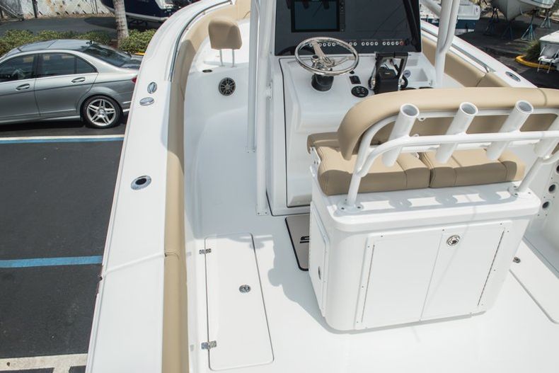 Thumbnail 14 for New 2015 Sportsman Open 252 Center Console boat for sale in Miami, FL