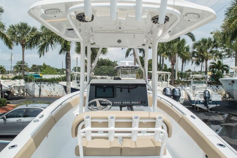 Thumbnail 15 for New 2015 Sportsman Open 252 Center Console boat for sale in Miami, FL