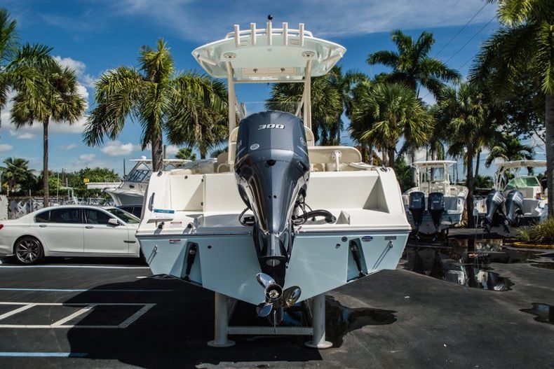 Thumbnail 6 for New 2016 Cobia 237 Center Console boat for sale in Vero Beach, FL