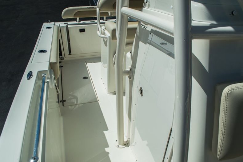 Thumbnail 22 for New 2016 Cobia 237 Center Console boat for sale in Vero Beach, FL