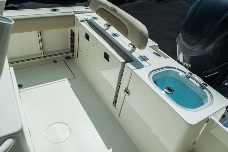 Thumbnail 39 for New 2016 Cobia 237 Center Console boat for sale in Vero Beach, FL