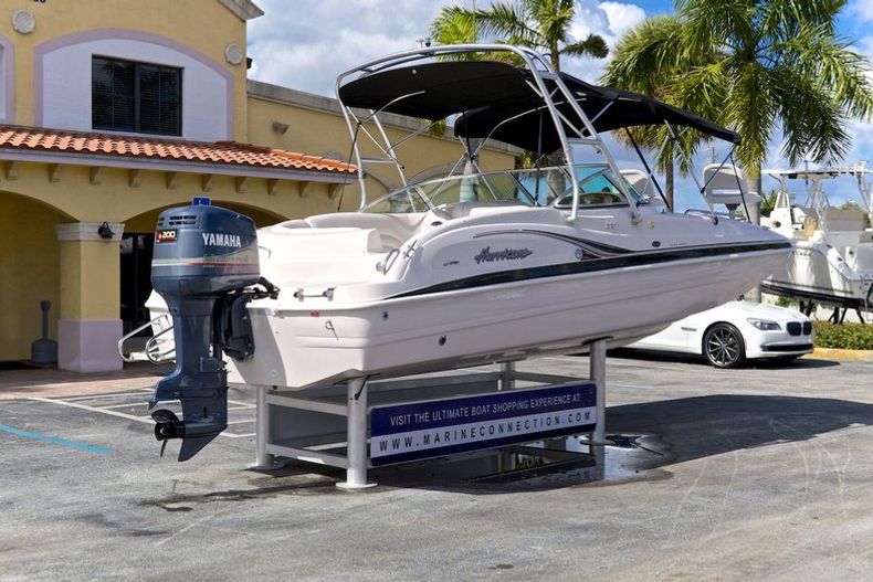 Thumbnail 7 for Used 2002 Hurricane SunDeck SD 237 OB boat for sale in West Palm Beach, FL