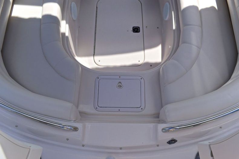 Thumbnail 57 for Used 2002 Hurricane SunDeck SD 237 OB boat for sale in West Palm Beach, FL