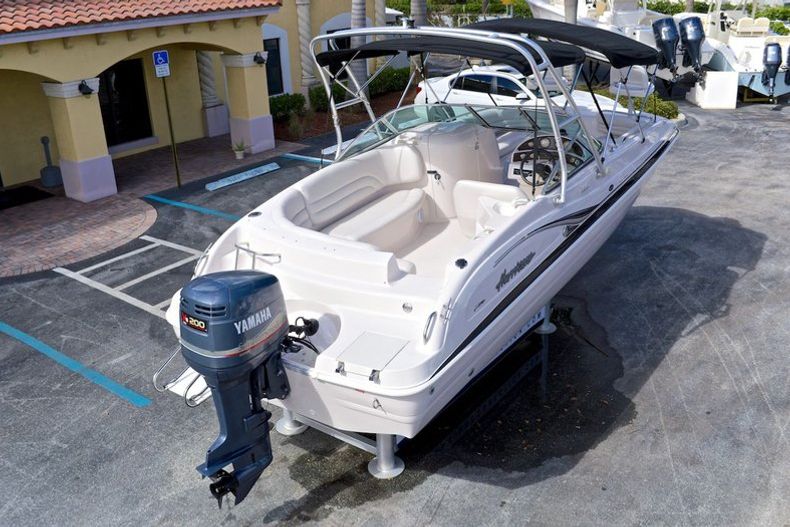 Thumbnail 63 for Used 2002 Hurricane SunDeck SD 237 OB boat for sale in West Palm Beach, FL
