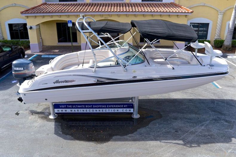 Thumbnail 64 for Used 2002 Hurricane SunDeck SD 237 OB boat for sale in West Palm Beach, FL