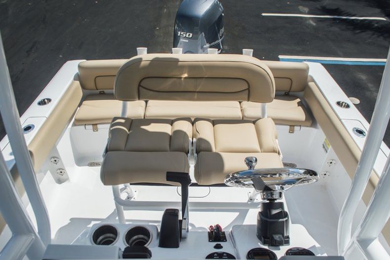 Thumbnail 29 for Used 2014 Sportsman Heritage 211 Center Console boat for sale in West Palm Beach, FL
