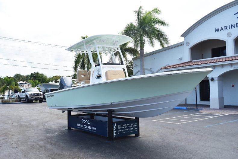 Thumbnail 1 for New 2019 Sportsman Masters 247 Bay Boat boat for sale in Vero Beach, FL