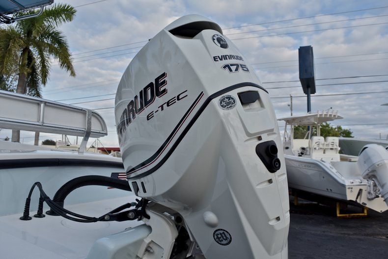 Thumbnail 8 for Used 2013 Dusky Marine 227 boat for sale in West Palm Beach, FL