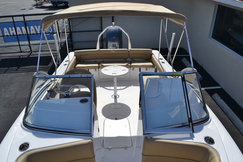 Thumbnail 13 for New 2014 Sportsman Discovery 210 Dual Console boat for sale in West Palm Beach, FL