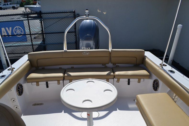 Thumbnail 15 for New 2014 Sportsman Discovery 210 Dual Console boat for sale in West Palm Beach, FL