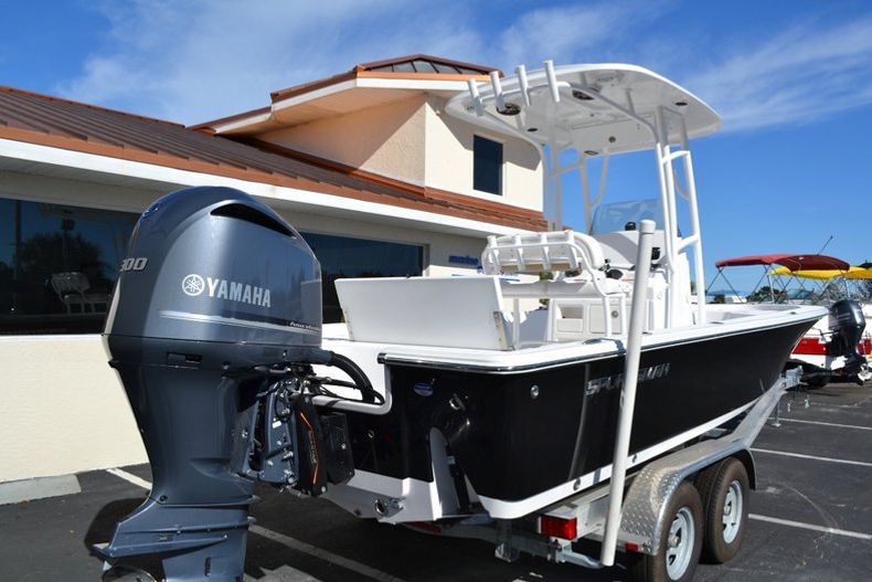 Thumbnail 7 for New 2015 Sportsman Masters 247 Bay Boat boat for sale in West Palm Beach, FL