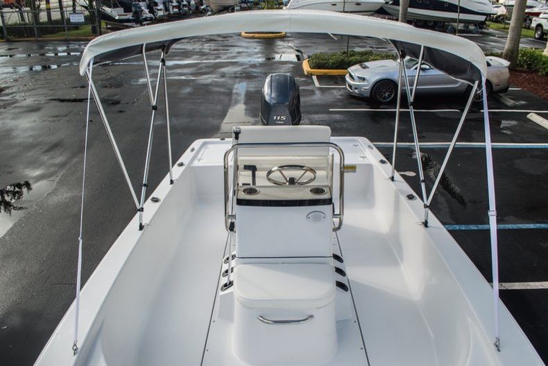 Thumbnail 15 for New 2016 Sportsman 20 Island Bay boat for sale in West Palm Beach, FL
