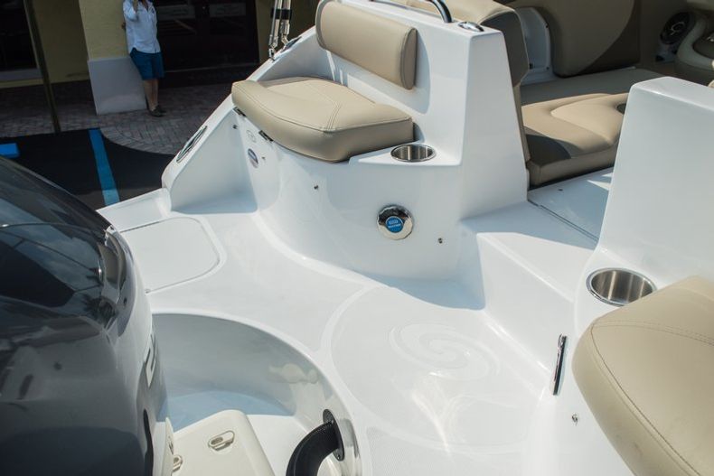 Thumbnail 49 for New 2015 Hurricane SunDeck SD 2486 OB boat for sale in West Palm Beach, FL