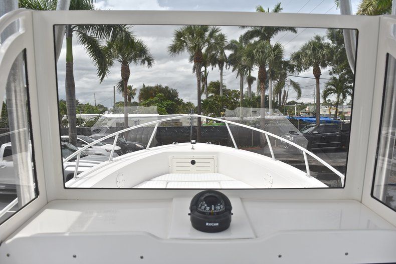 Thumbnail 27 for Used 1998 Mako 232 Center Console boat for sale in West Palm Beach, FL