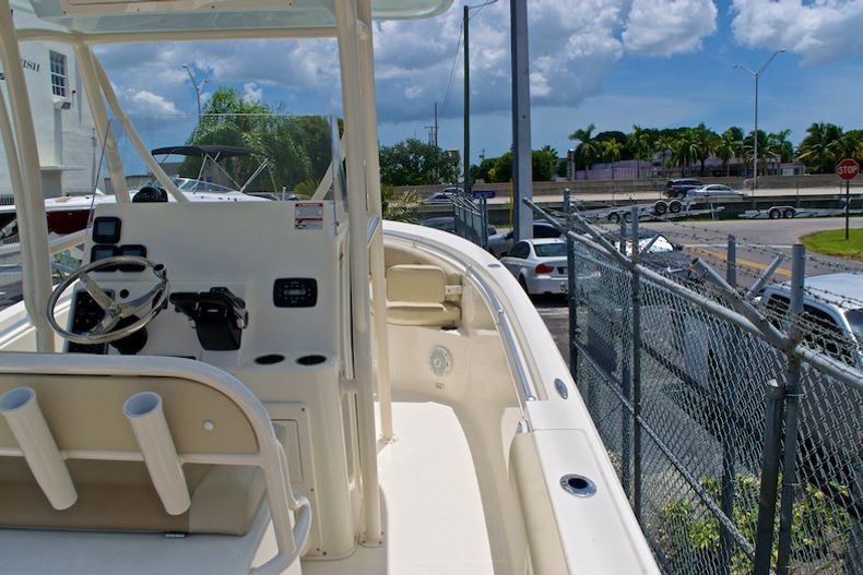 Thumbnail 5 for New 2015 Cobia 237 Center Console boat for sale in West Palm Beach, FL