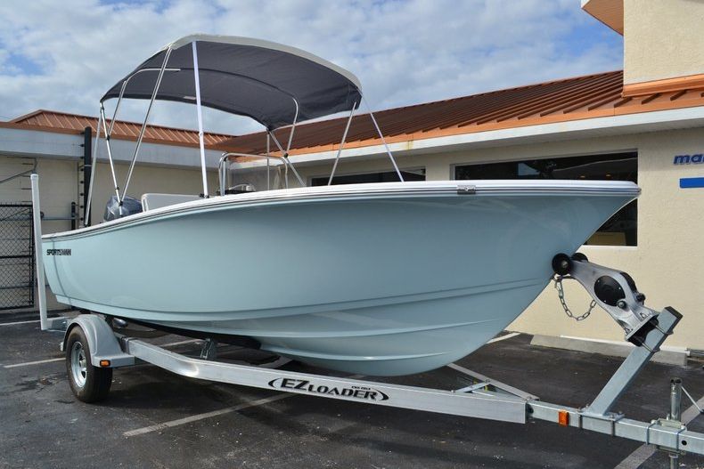 Thumbnail 1 for New 2016 Sportsman 19 Island Reef boat for sale in Miami, FL