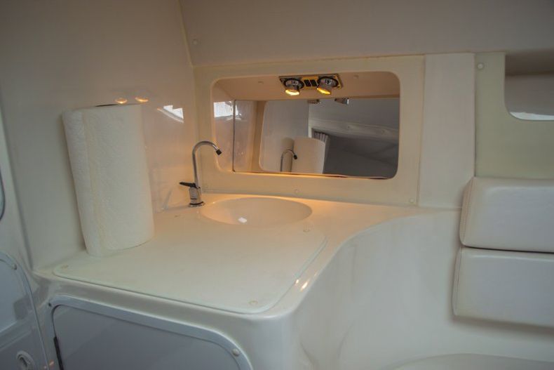 Thumbnail 63 for Used 2001 Sonic 31 SS boat for sale in West Palm Beach, FL