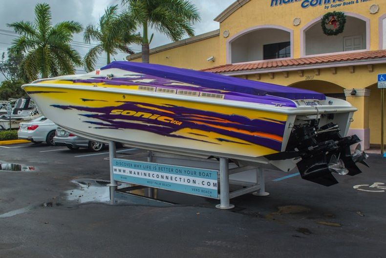 Thumbnail 10 for Used 2001 Sonic 31 SS boat for sale in West Palm Beach, FL