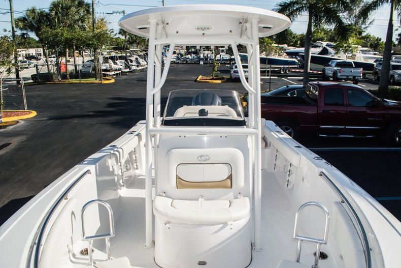 Thumbnail 11 for New 2015 Sportsman Heritage 231 Center Console boat for sale in Miami, FL