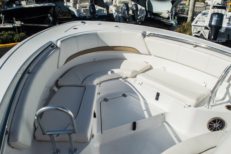 Thumbnail 12 for New 2015 Sportsman Heritage 231 Center Console boat for sale in Miami, FL