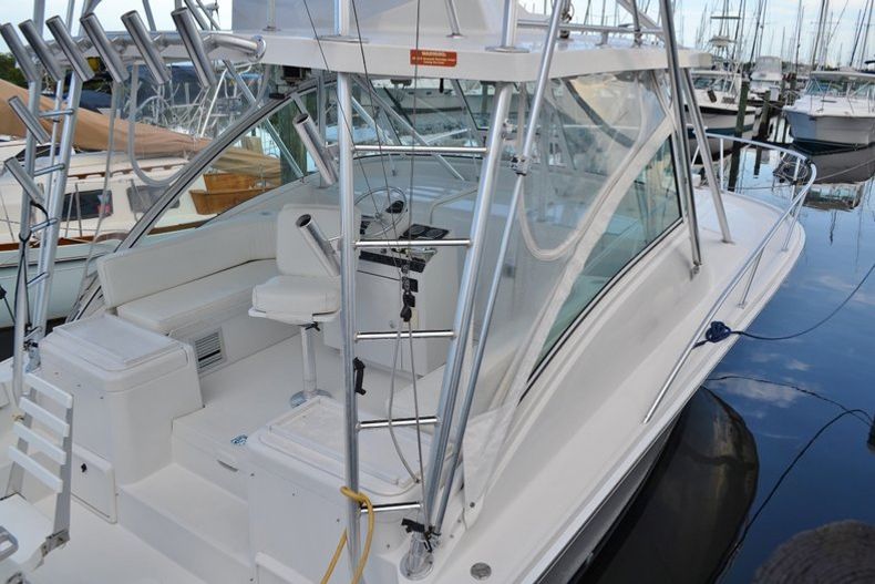 Thumbnail 5 for Used 2001 LUHRS 320 boat for sale in Vero Beach, FL