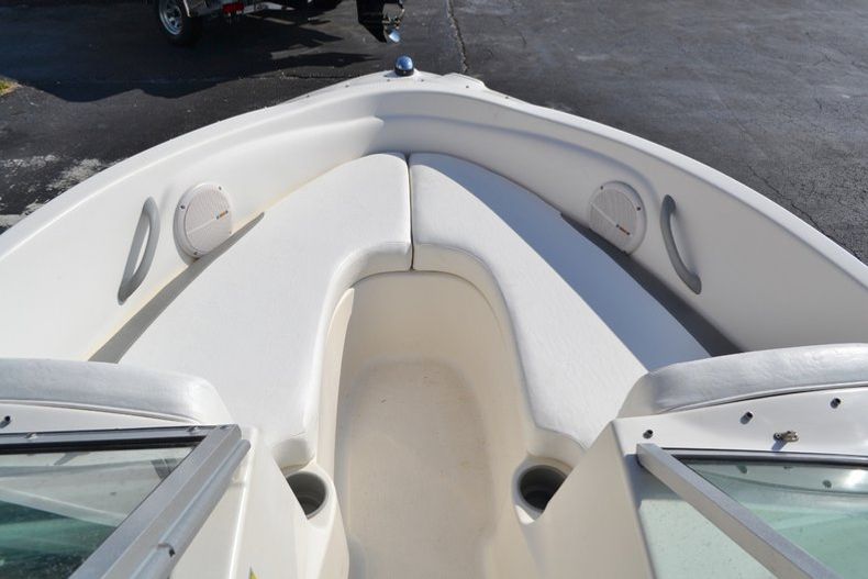 Thumbnail 11 for Used 2009 Bayliner 175 BR boat for sale in Vero Beach, FL