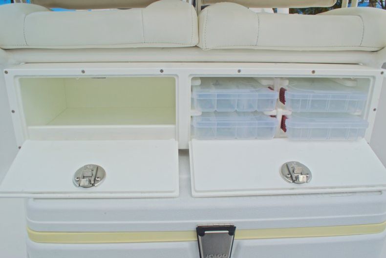 Thumbnail 25 for New 2015 Sportsman Masters 247 Bay Boat boat for sale in West Palm Beach, FL